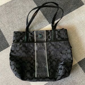 Brand New w/tags Coach Shoulder Bag